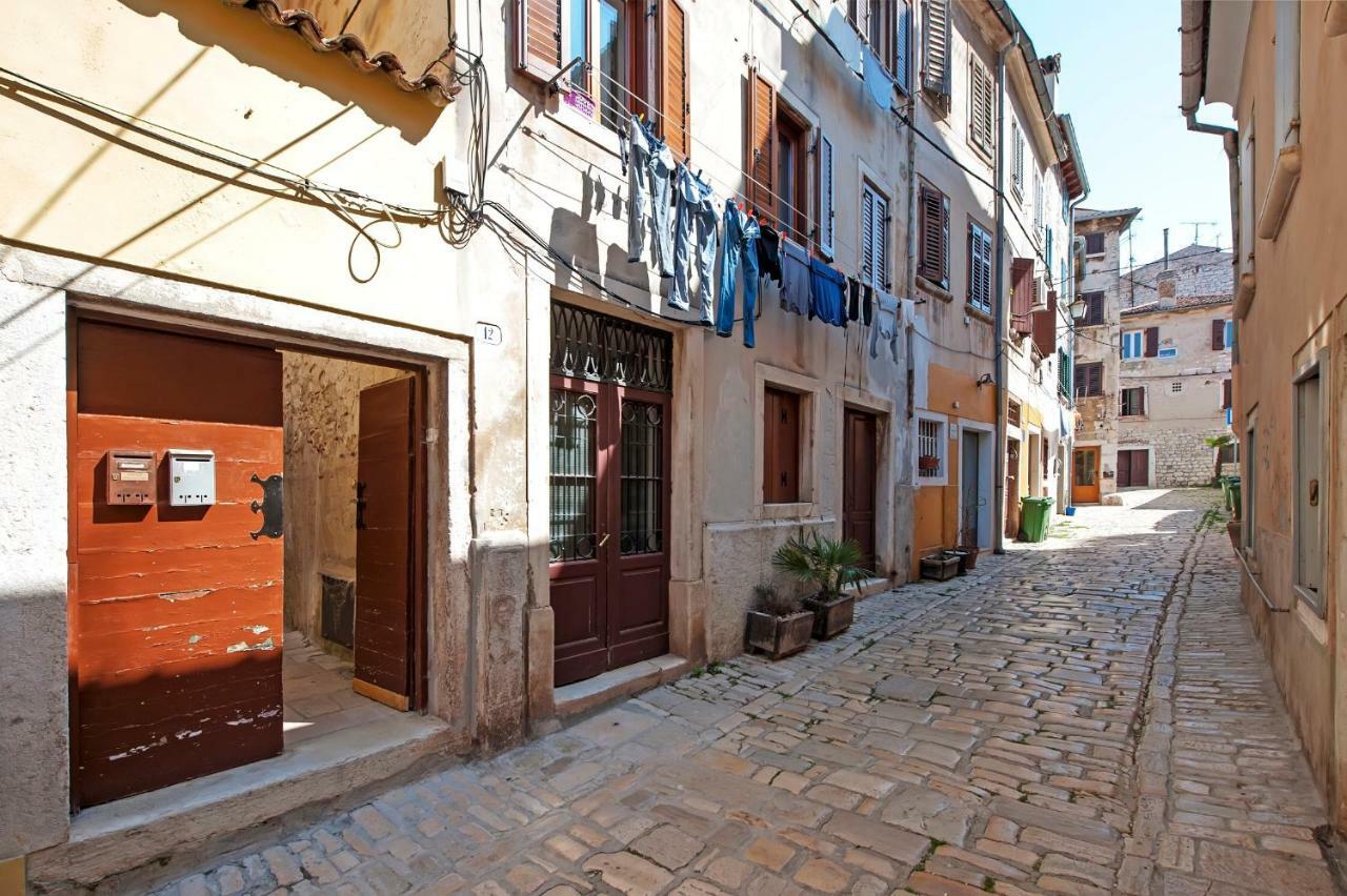 Deluxe Studio G 12 Rovinj Exteriör bild